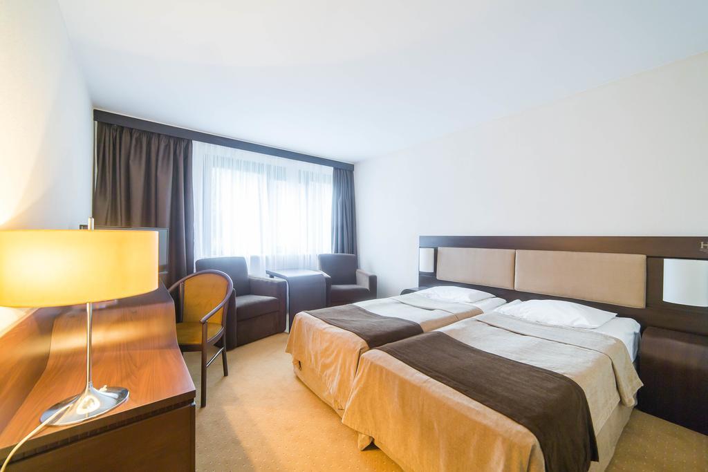 Hotel Solny 코워브제크 외부 사진