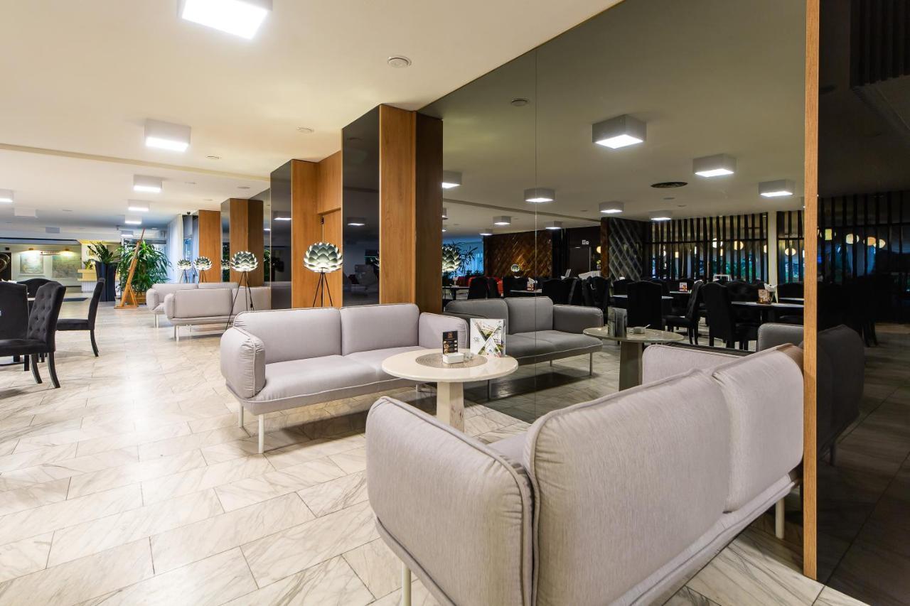 Hotel Solny 코워브제크 외부 사진