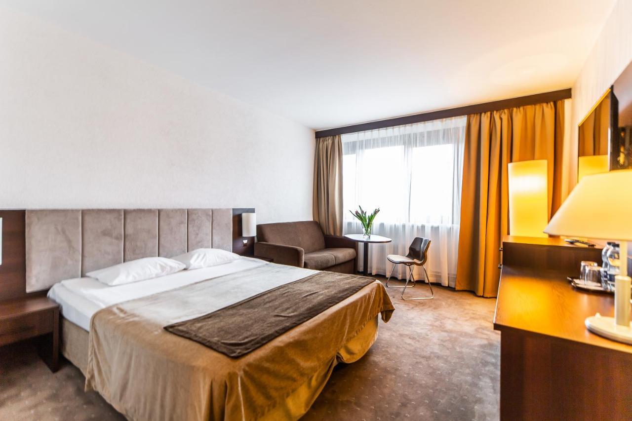 Hotel Solny 코워브제크 외부 사진