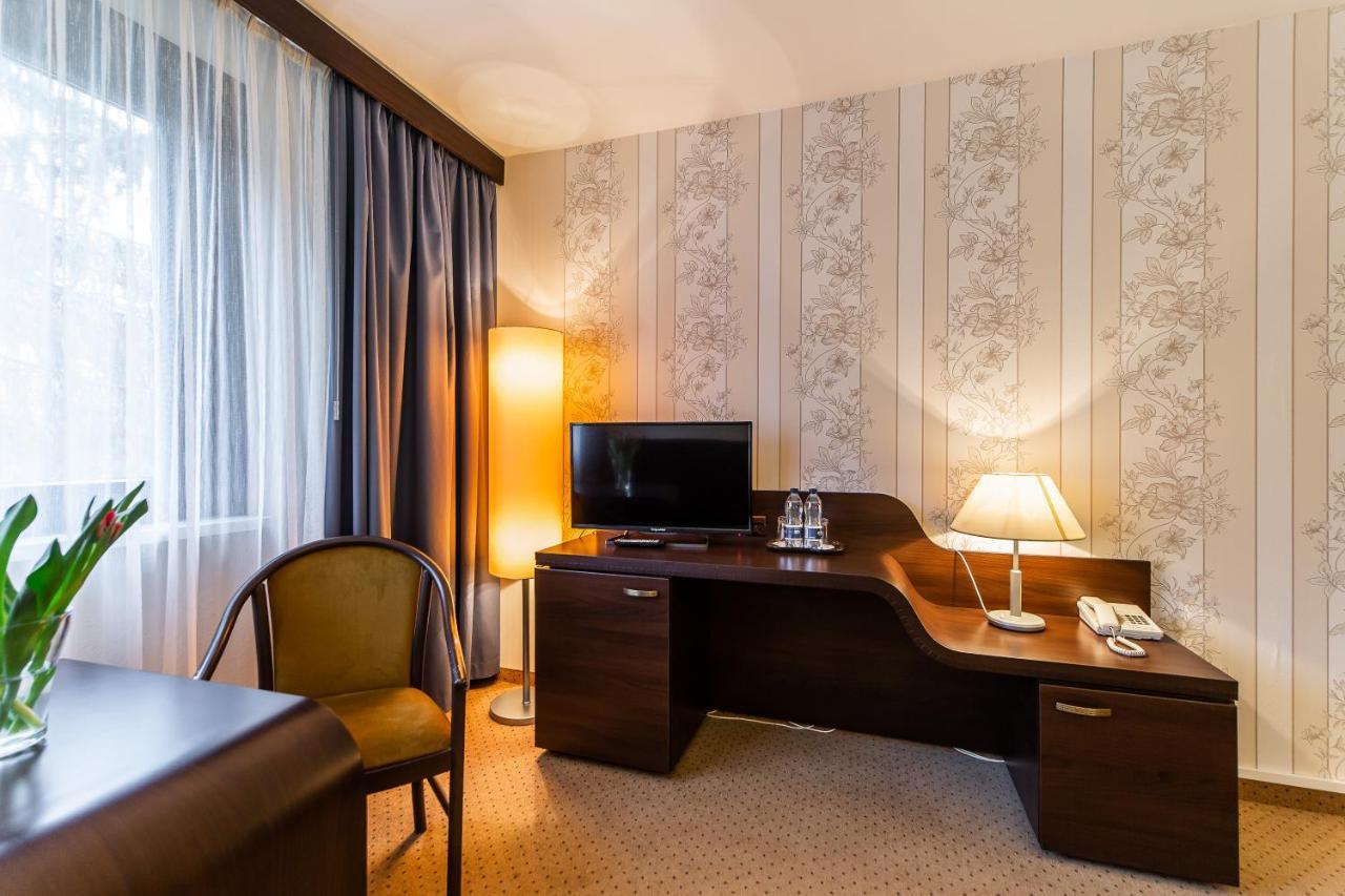 Hotel Solny 코워브제크 외부 사진